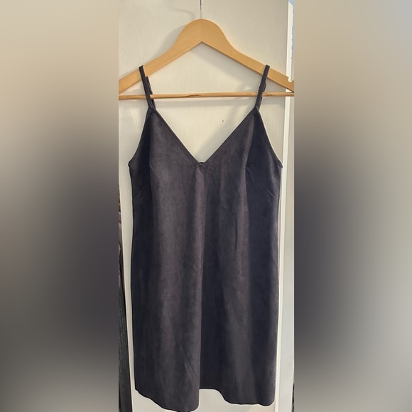 Aritzia Wilfred Free suede slip dress - Picture 2 of 4